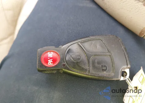 2006 Mercedes-Benz S 500 4Matic from USA, damaged, VIN WDBNG84J76A475178